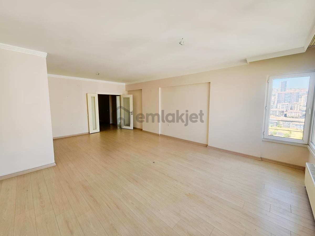 Şimşek'ten Yenimahalle Pamuklar Site İçerisin De 9. Kat 180 M2 - 3