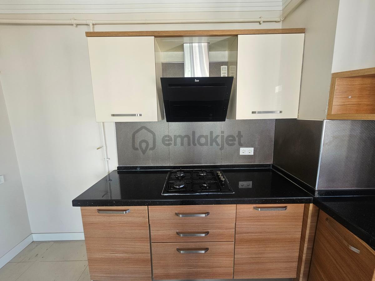 Şimşek'ten Yenimahalle Pamuklar Site İçerisin De 9. Kat 180 M2 - 8