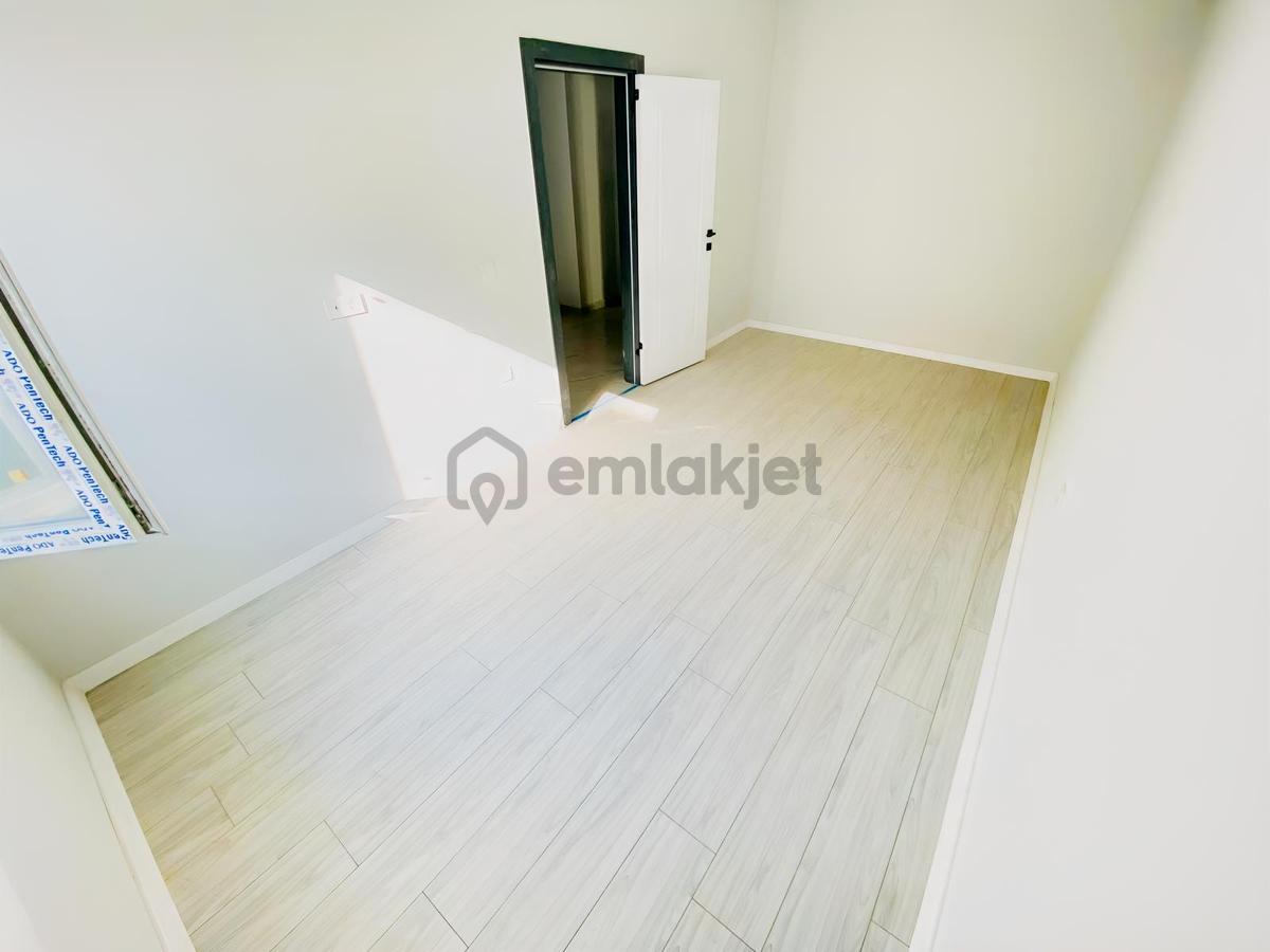 Gömeç Yaya Mahallesinde Ara Kat Ön Cephe 2+1 Daire - 16