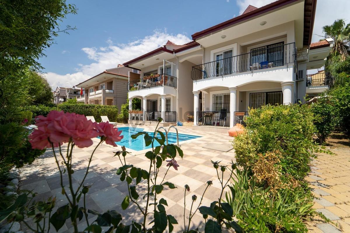 Fethiye Foça'da Deniz Manzaralı Kiralık 3+1 Dubleks - 21