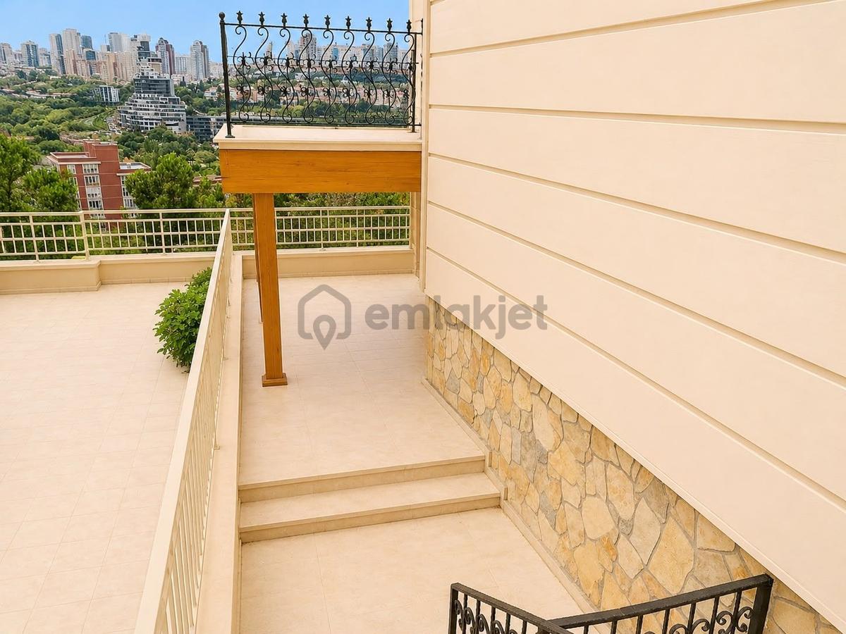 Bahçeşehir Berit Villaları'nda Kiralık Villa - 35