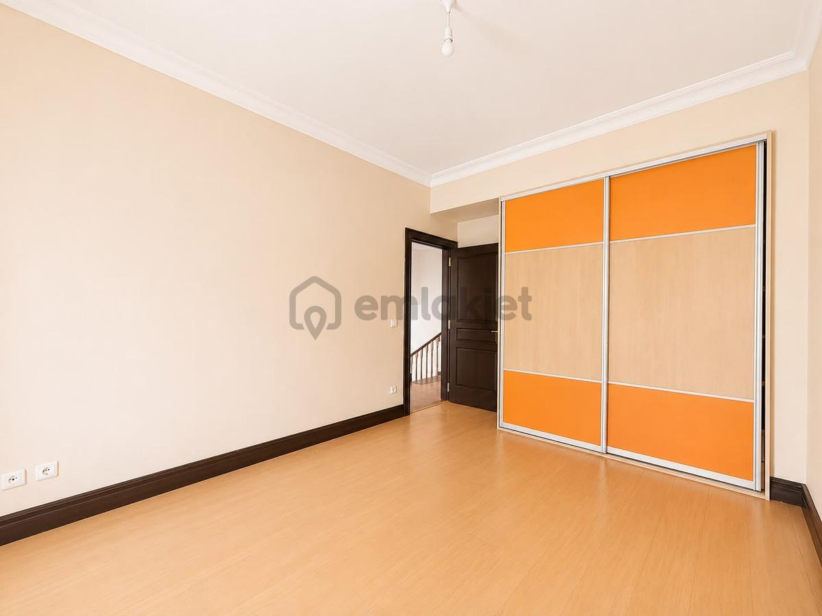 Bahçeşehir Berit Villaları'nda Kiralık Villa - 11