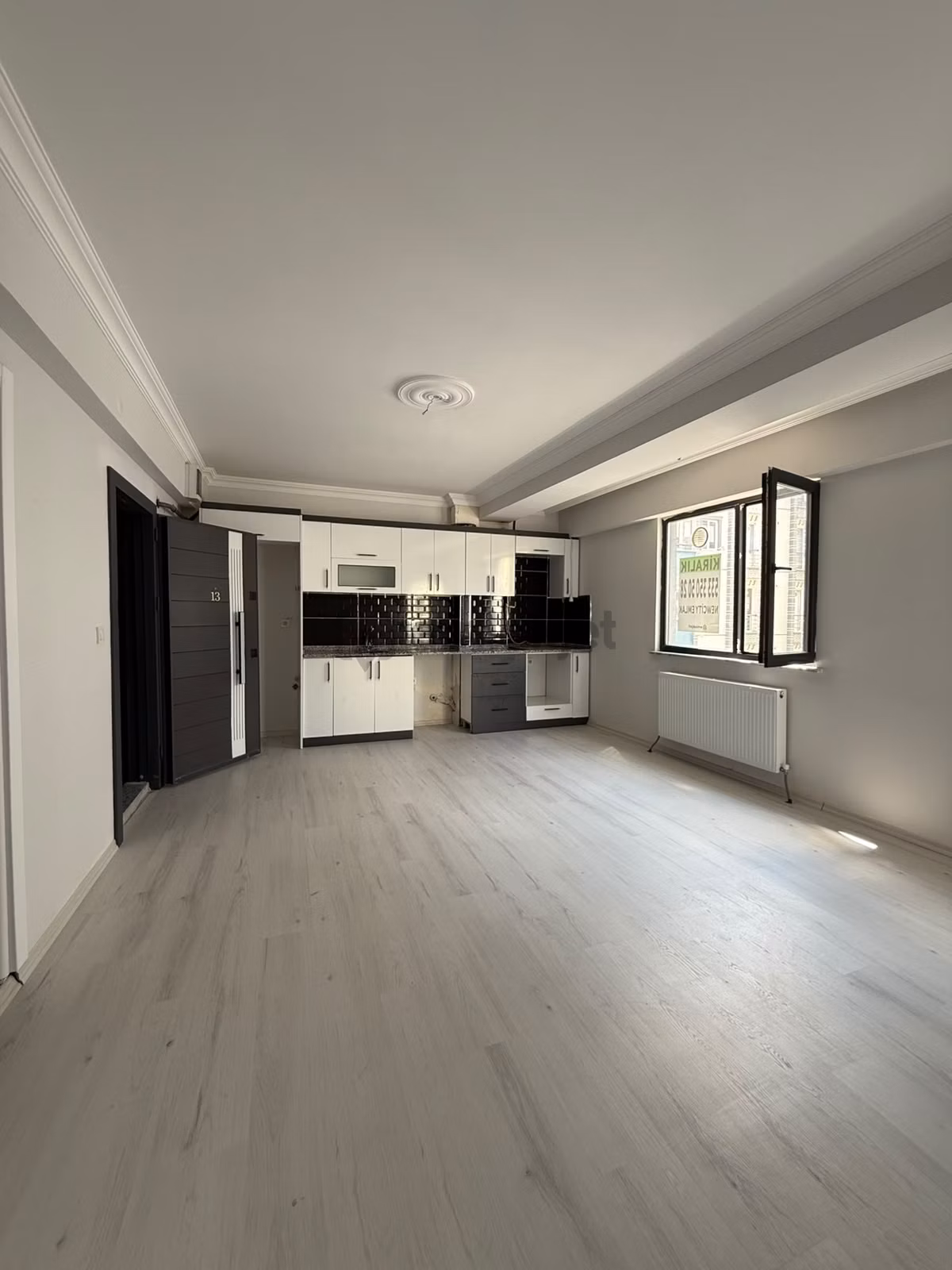 Newcıty Emlaktan Kiralık Balkonlu 1+1 Daire - 12