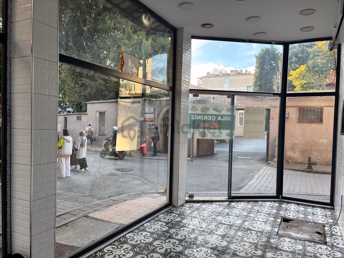 Fatih Şehremini'de Kiralık Depolu Dükkan - 3
