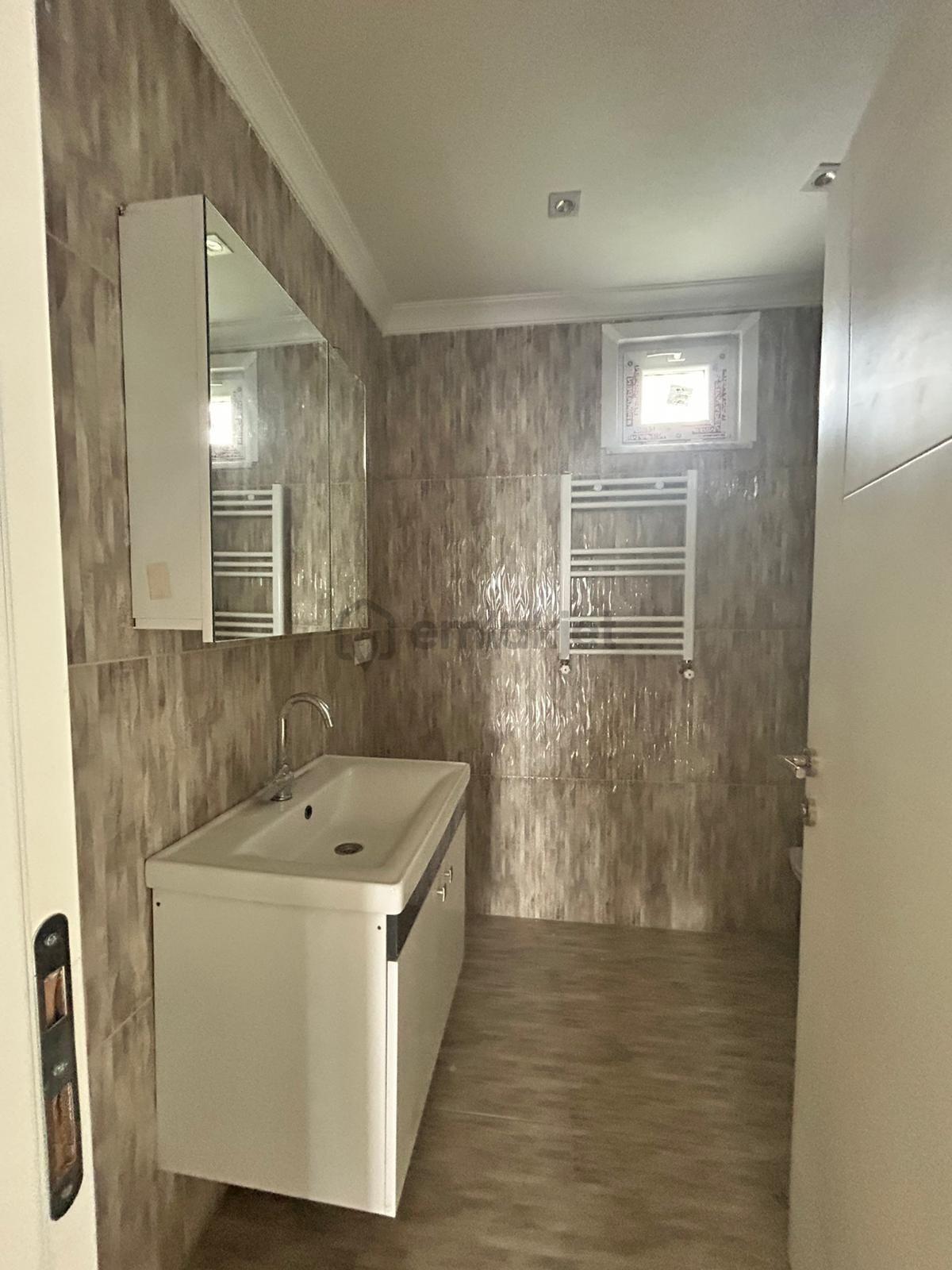 Mertcan'dan Mithatpaşa Cad Üzerinde 4+1 Teraslı Lüks Dubleks Daire - 29