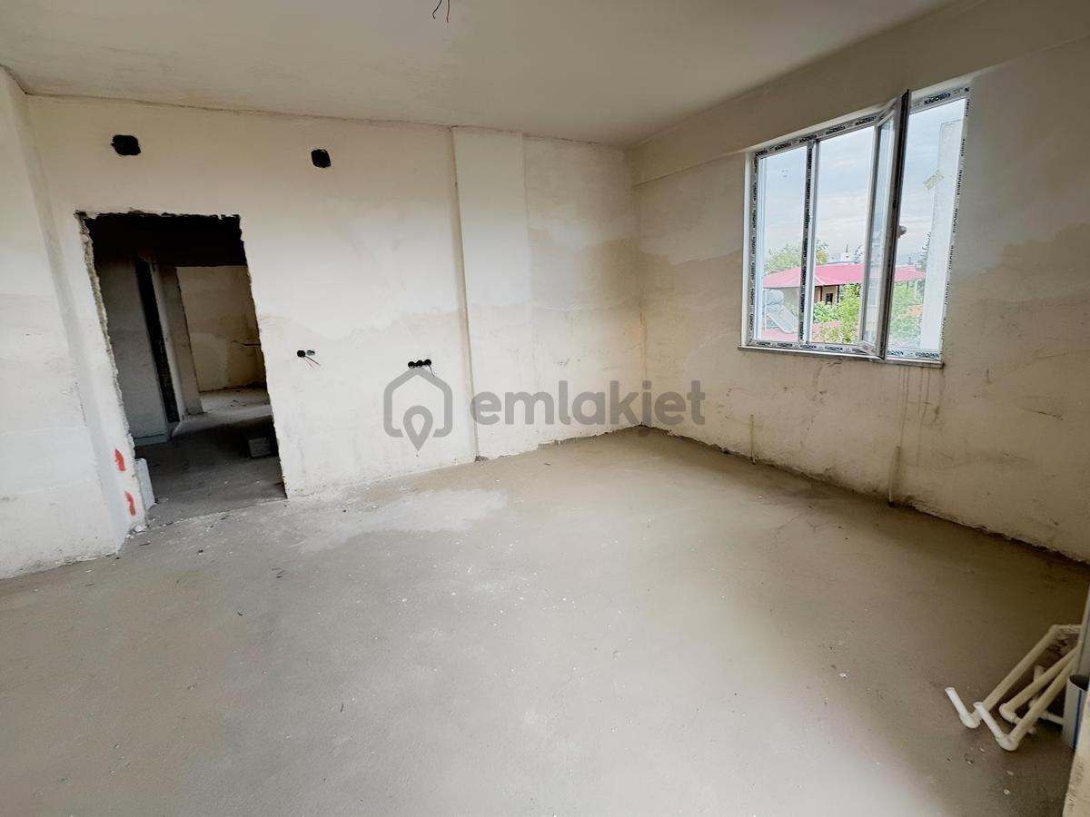 Germenicia'dan Sgk Civarı Ferah 3+1 Satılık Daire - 2