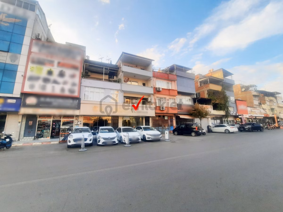 Otogar Karşısında Çift Yol Cepheli, Kiralık 2.kat Daire, Ofis..