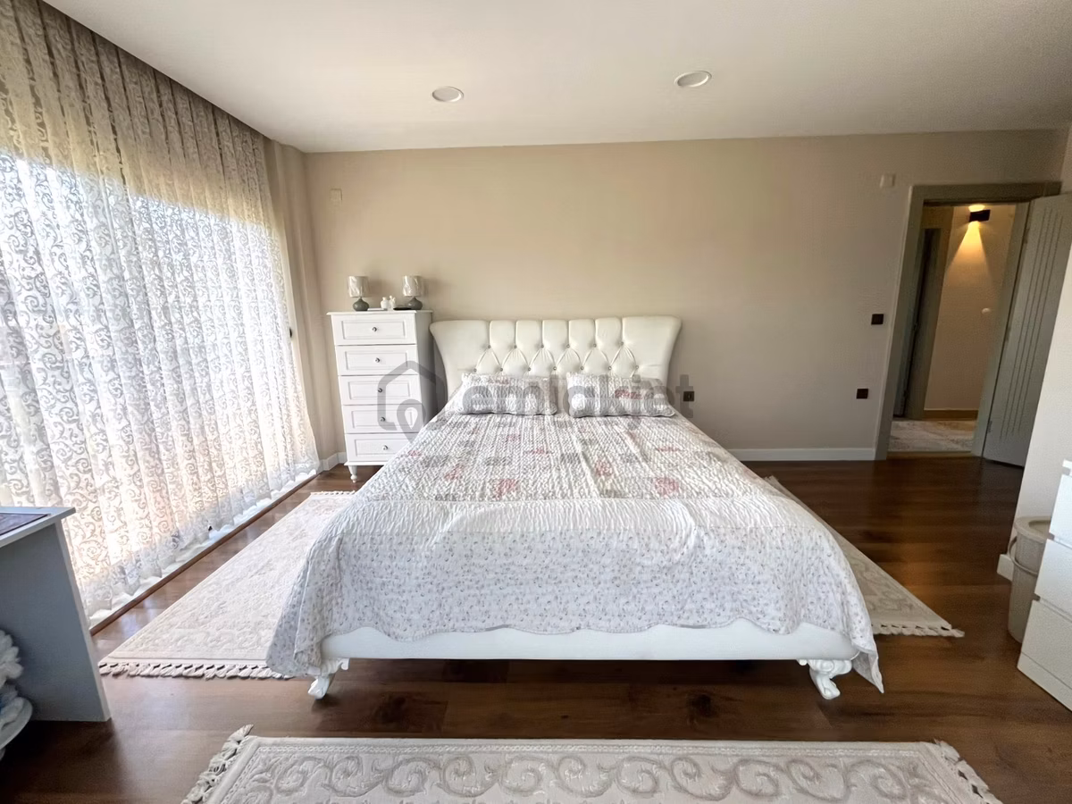 Döşemealtı Yeniköy'de 4+1 240m² Satılık Villa - 29