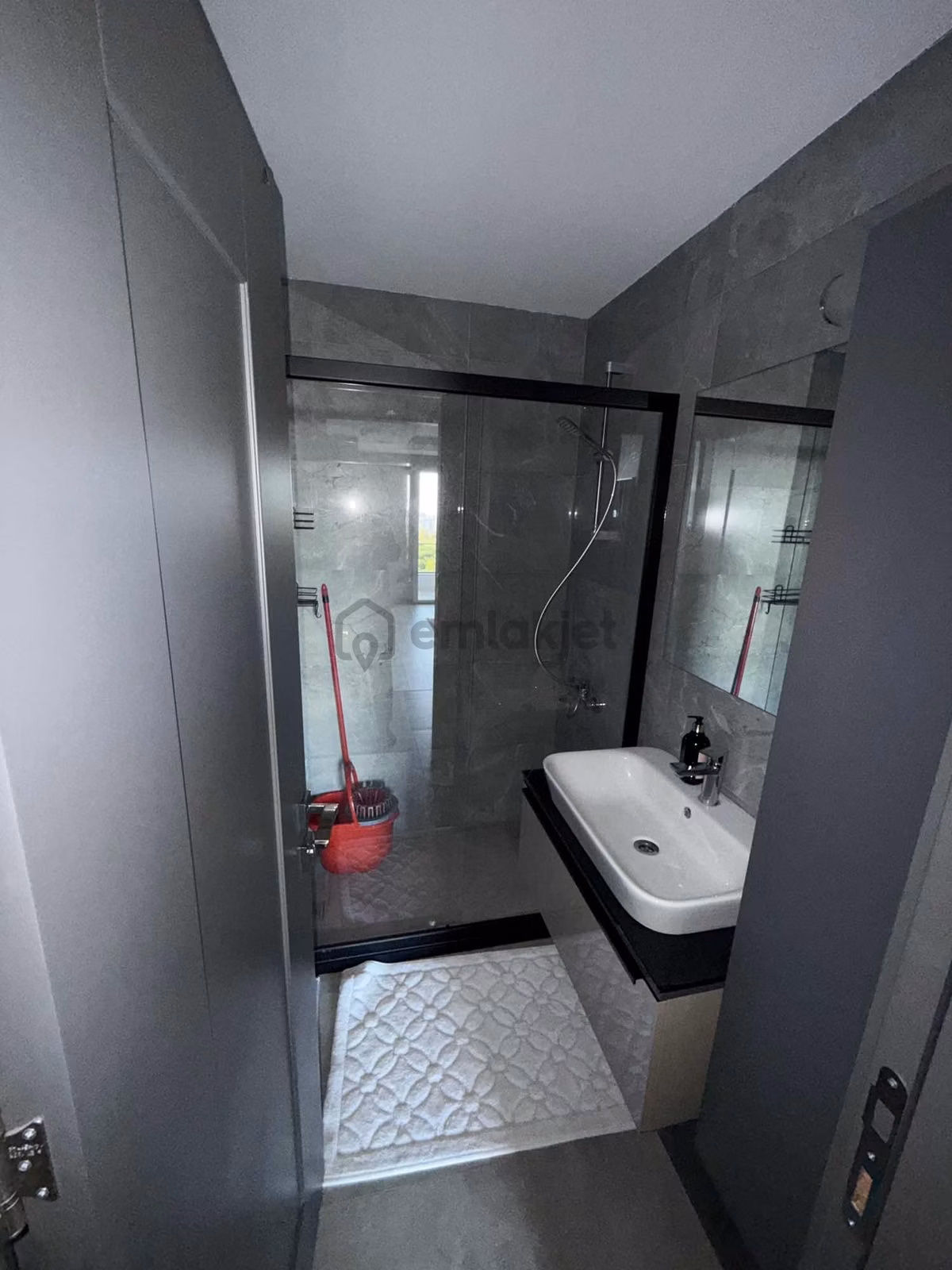 Yonca'dan Çiftlikköy'de Kiralık Lüks Eşyalı 1+1 - 11