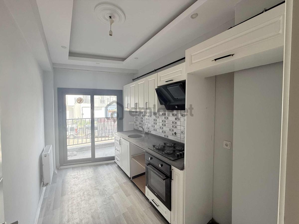Menemen'de Yeni Binada Kapalı Mutfak Kiralık 2+1 Daire - 11