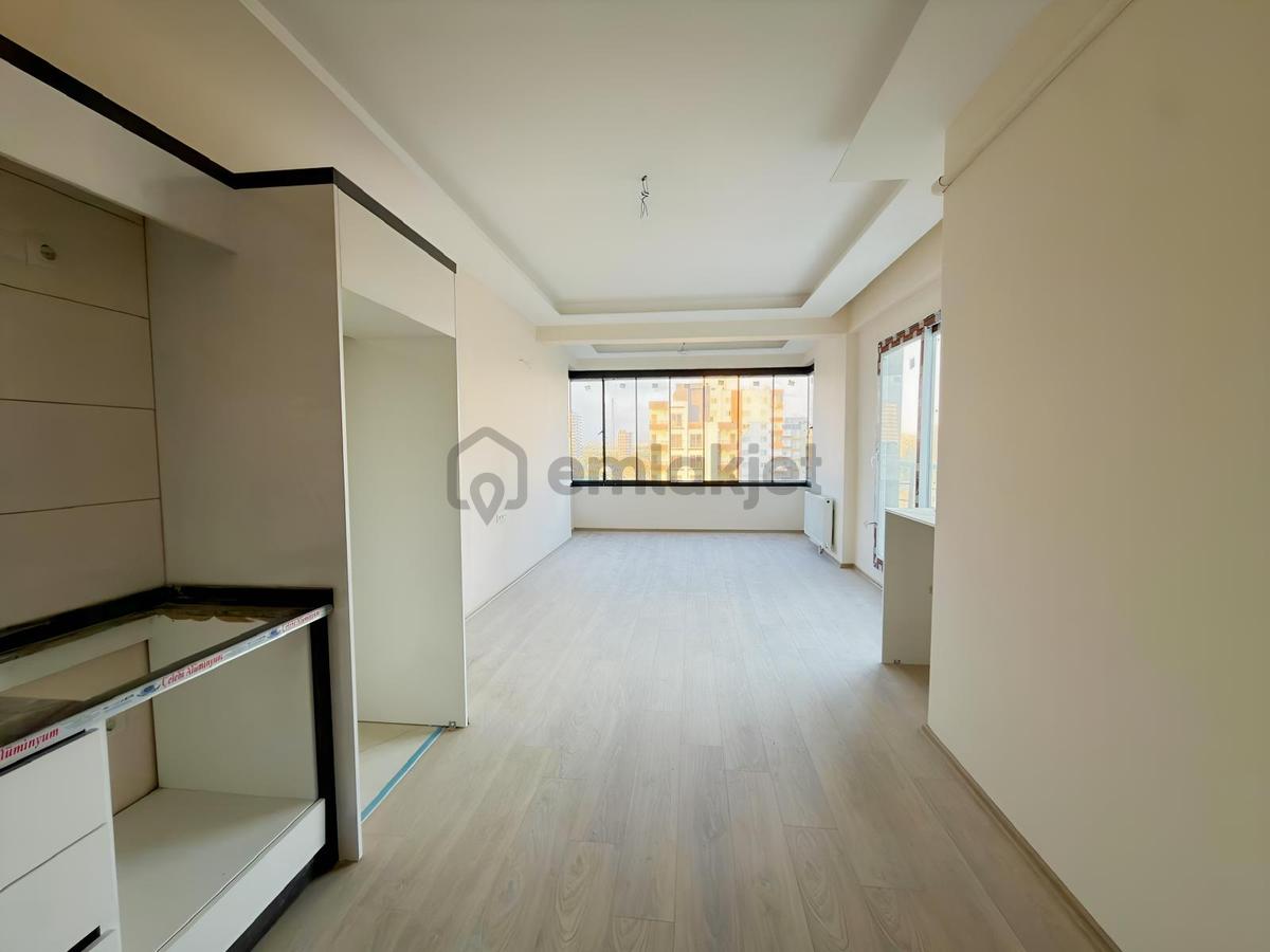 Remax Toros'tan Çeşmeli'de Sıfır Kiralık 2+1 - 6