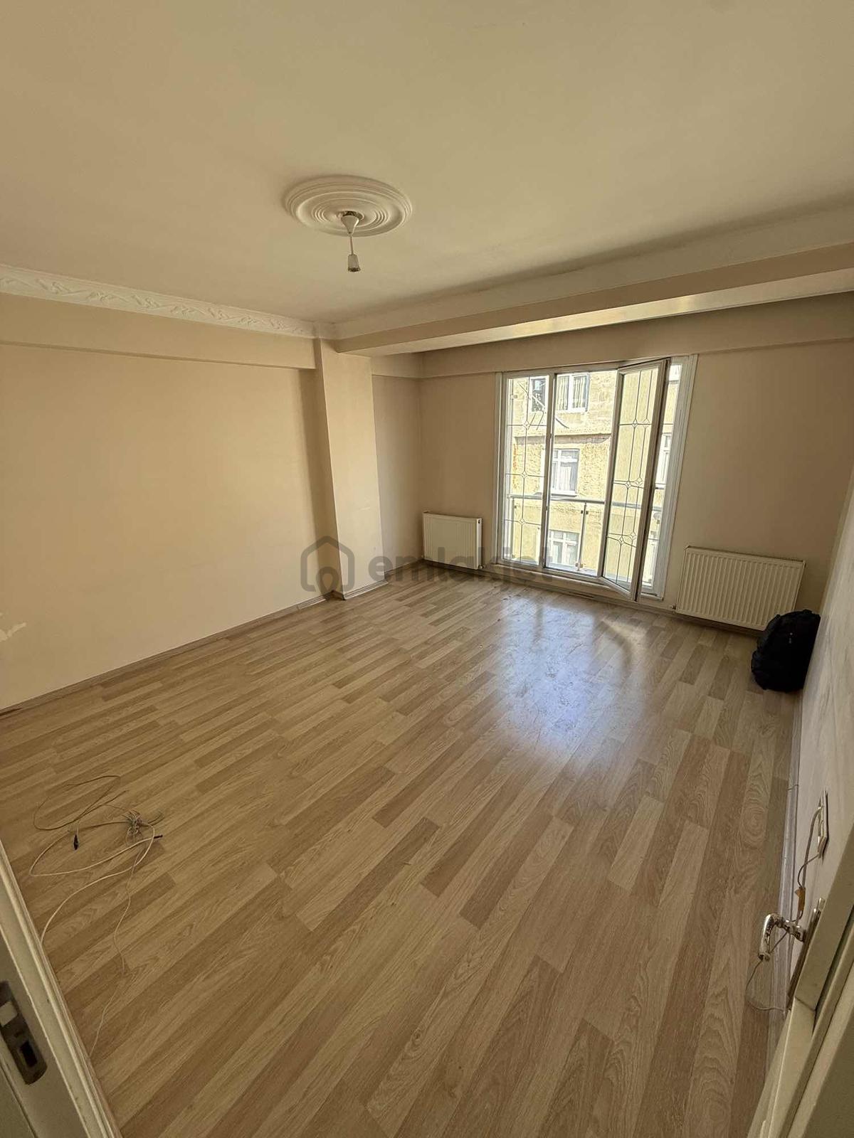 3+2 Asansörlü/ Otoparklı / 140 M2 Yeni Binada Daire - 5