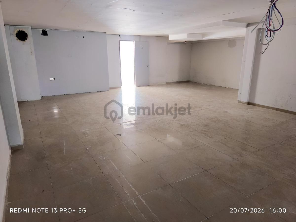 Bursa Dikkaldırım'da Kiralık 200 M2 Dükkan-depo - 3