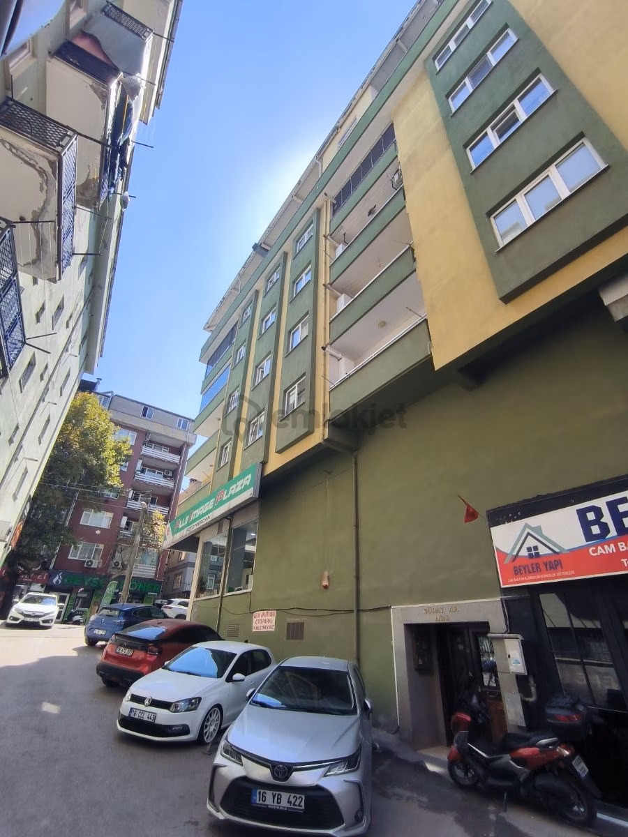 Bursa Dikkaldırım'da Satılık 2+1 Daire