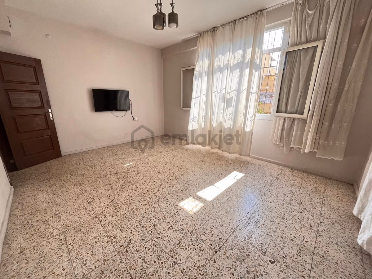 Emin Dondurma Civ.2+1 Kapalı Mutfak Cepheleri Açık Daire - 4