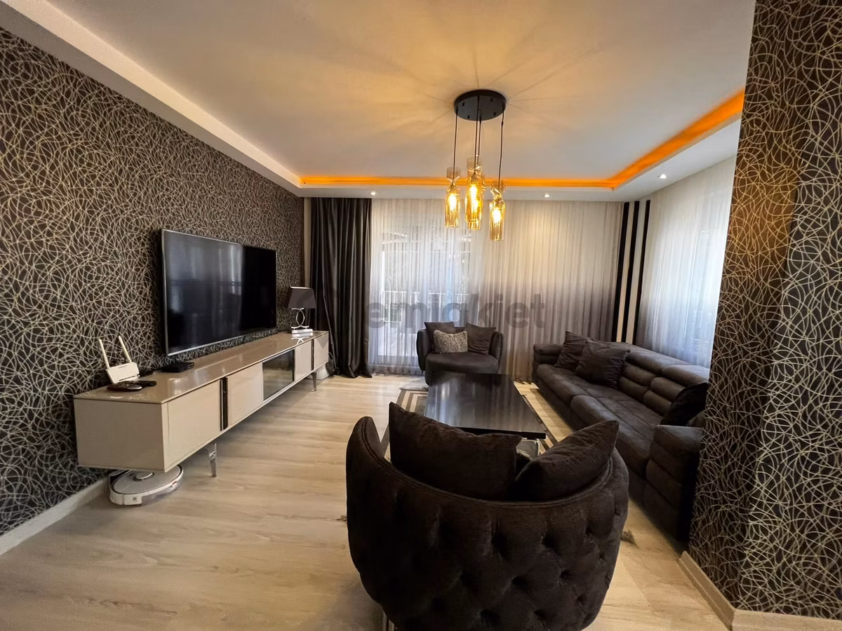Alanya Cikcilli’de Full Aktiviteli Site İçerisinde Kiralık 4+1 Mobilyalı Dubleks