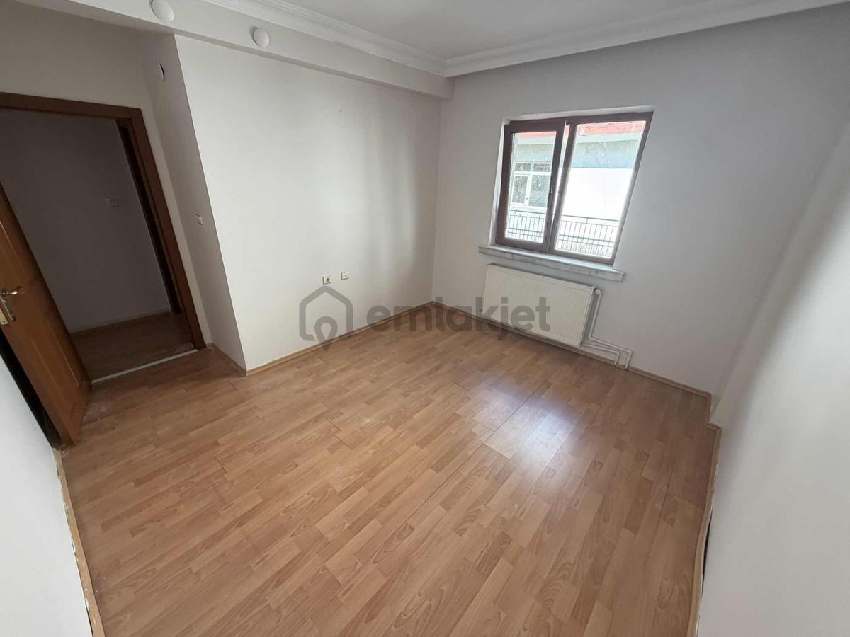 Tandoğan Mh'de Ön Cephe Geniş Kullanışlı Daire Kuponn - 24