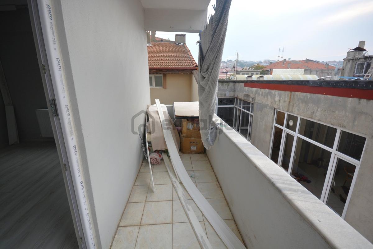 Karasuda Merkezde Satılık 3+1 Cadde Üzerinde 130 M² Lüks** Daire - 18