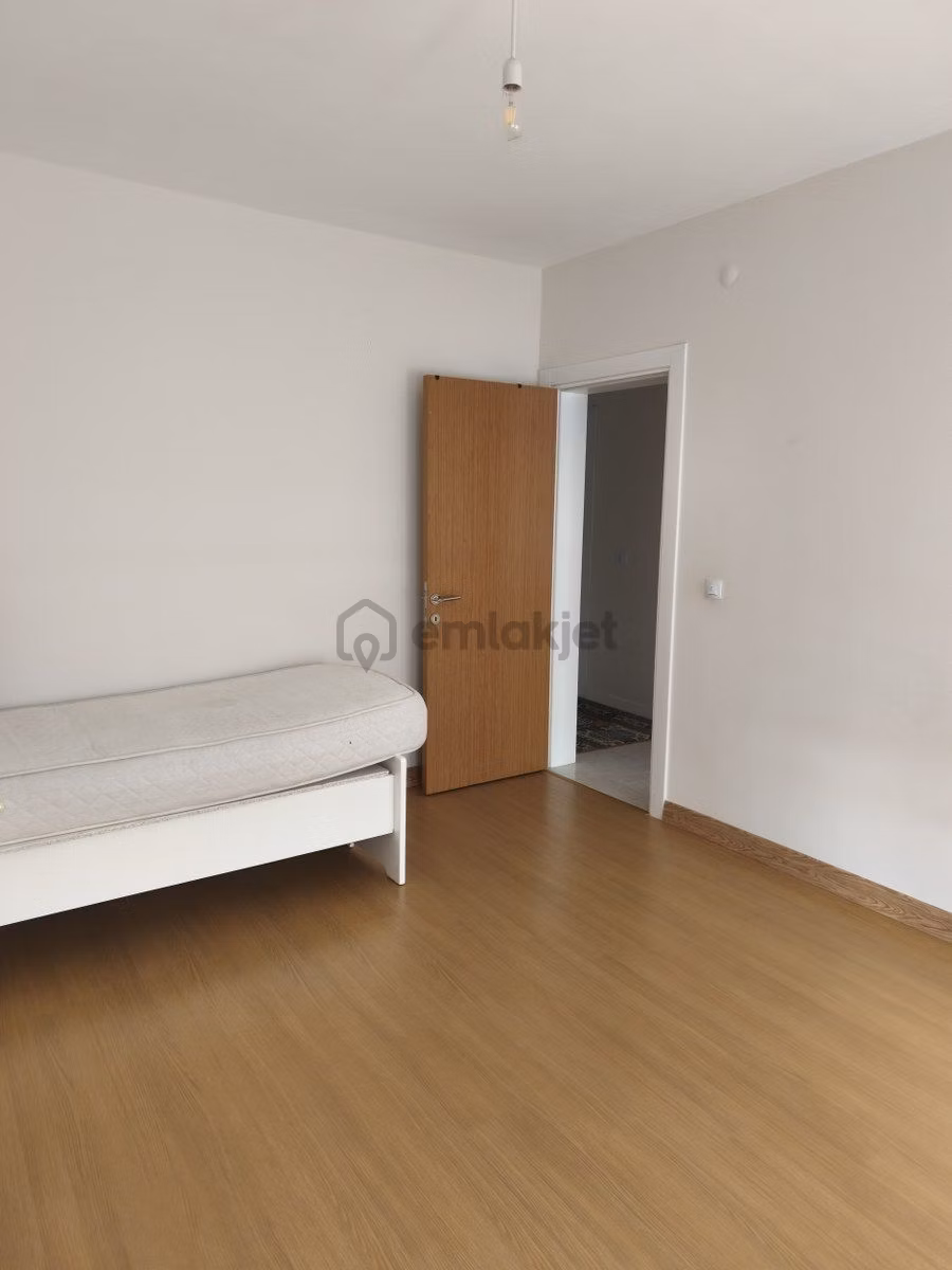 Güzelyurt 1. Etap Toki De 75 M² Masrafsız Daire - 9