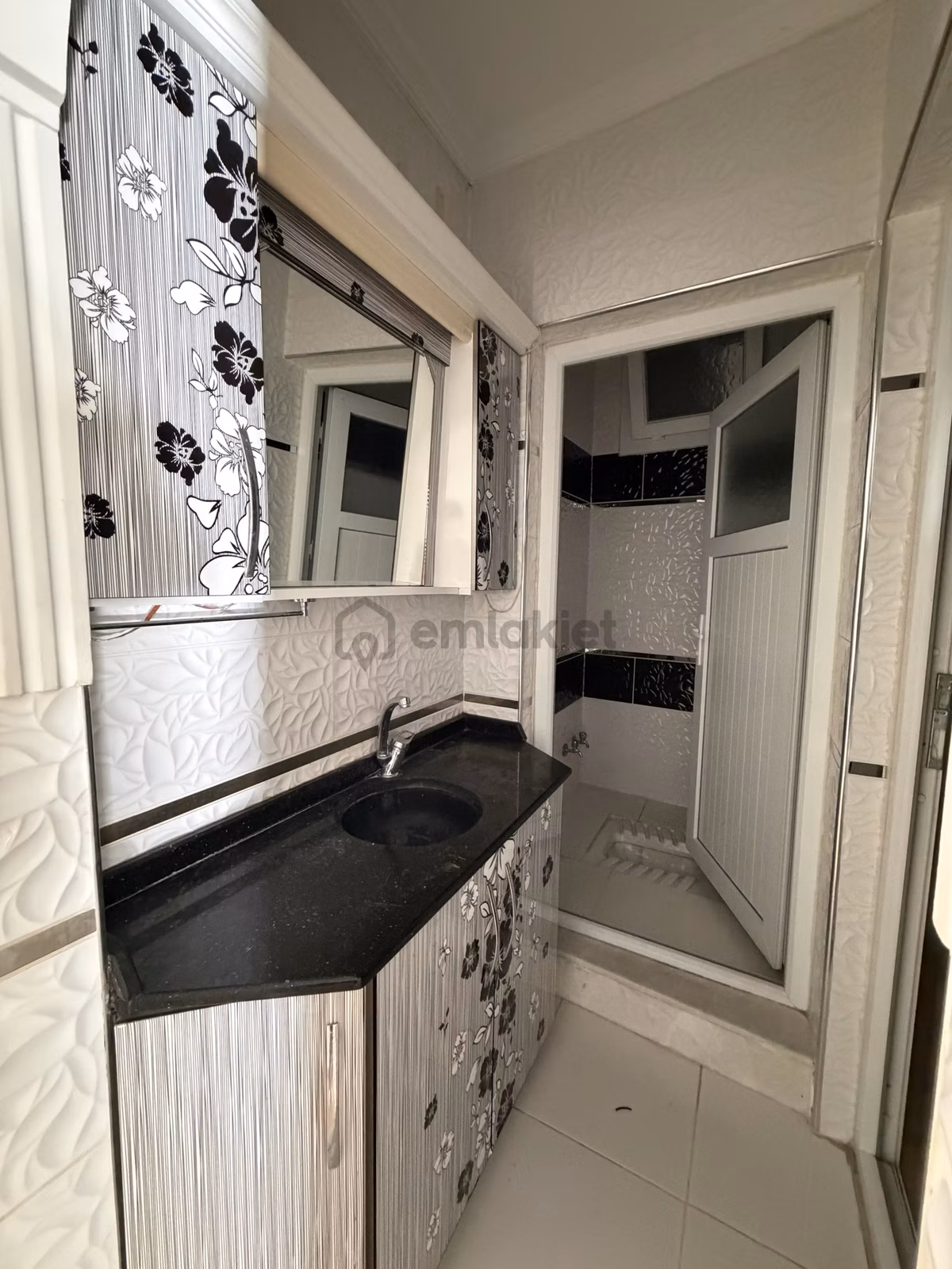 Cumhuriyet Mahallesinde Kiralık Daire - 11