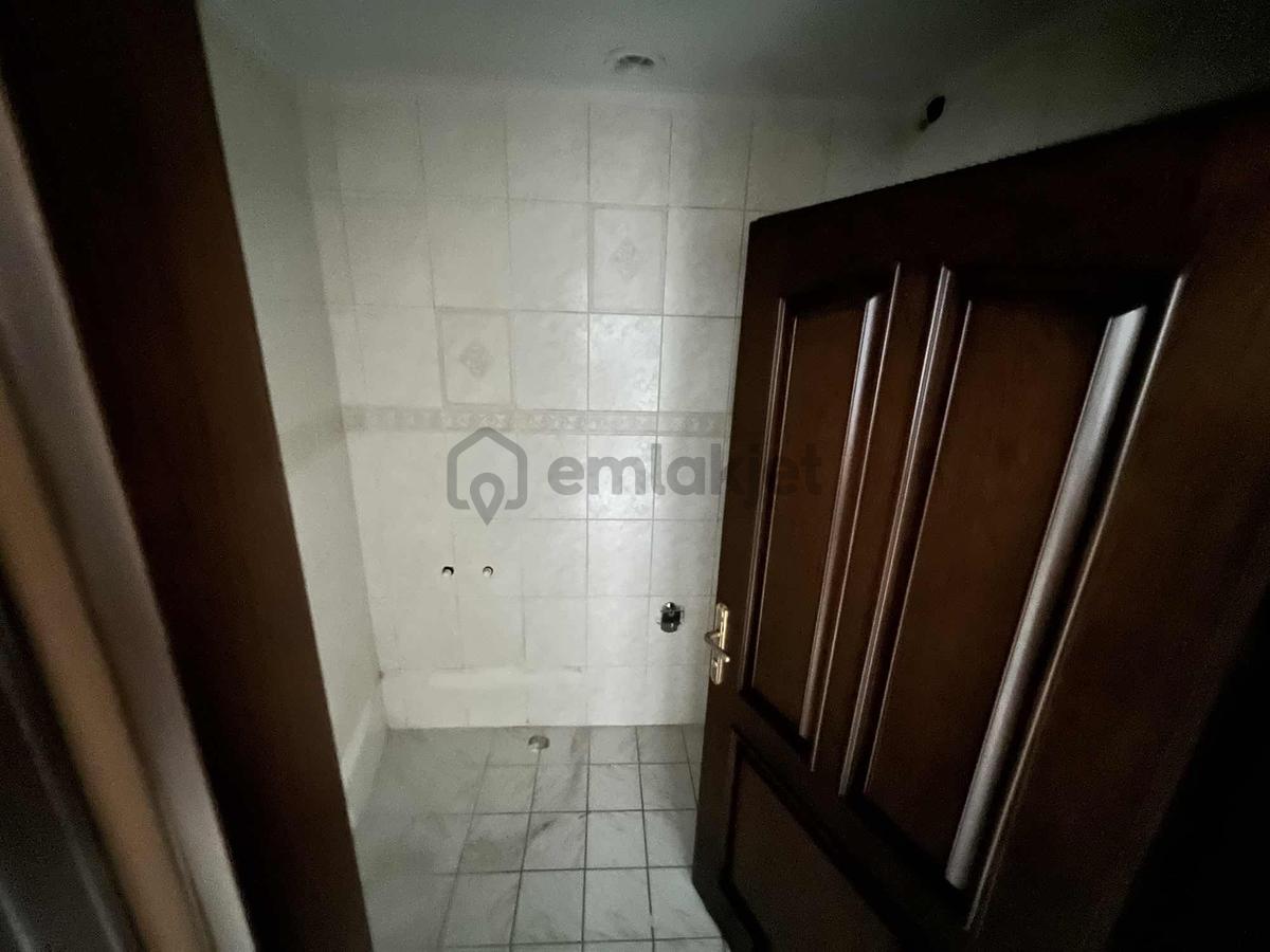 Topaloğlundan Meydan Da Kiralık Ofis - 11