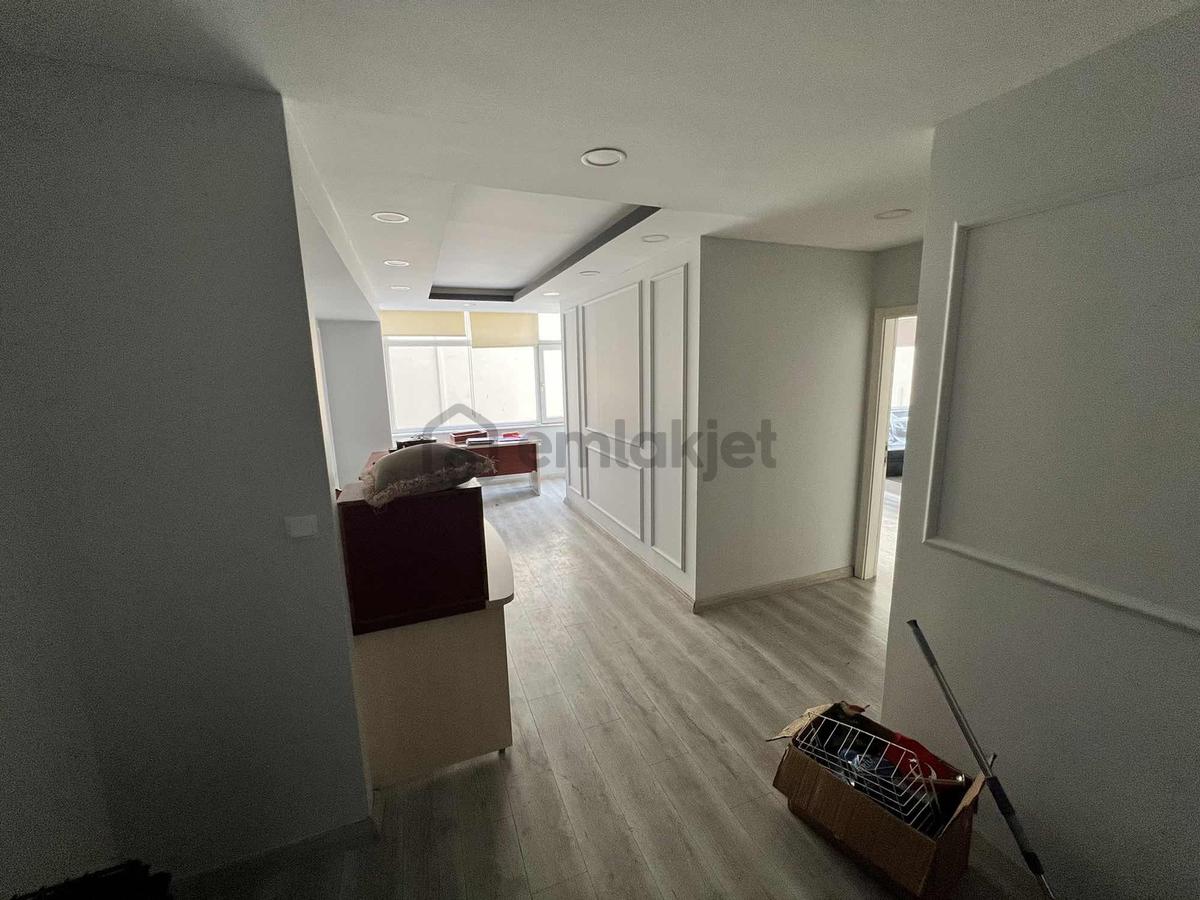 Topaloğlundan Meydan Da Kiralık Ofis - 3