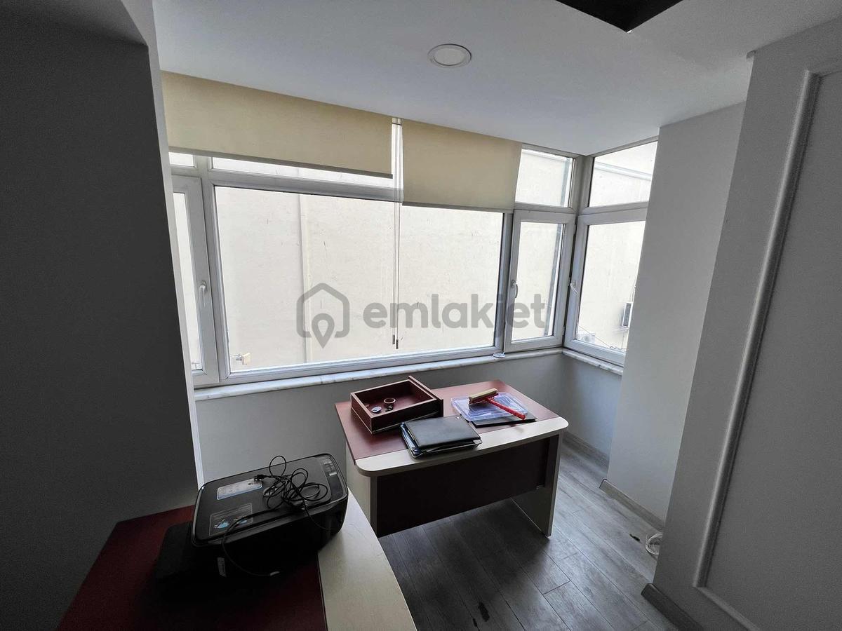 Topaloğlundan Meydan Da Kiralık Ofis - 5