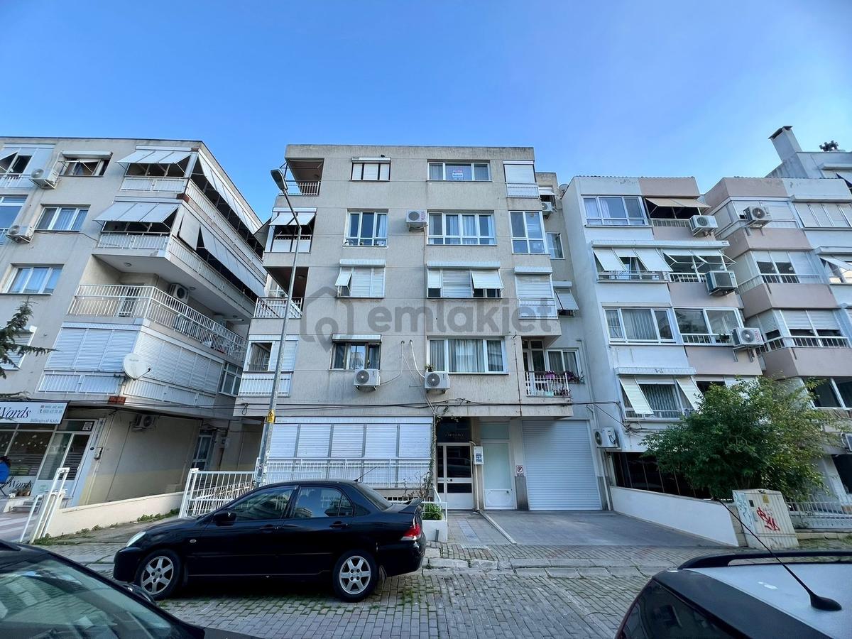 Bostanlı Merkez De 2 +1 Satılık Daire - 3