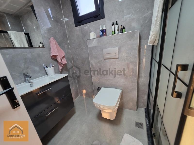 Bademlide Satılık 4+1 Havuzlu Müstakil Villa - 35
