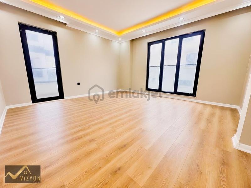 Bayramoğu Emniyet Müd Yakını Asansörlü Lüx 2+1 Ara Kat