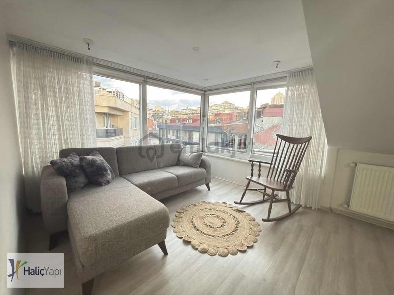 Kağıthane Sultan Selim'de Satılık 4+2 Dubleks - 25