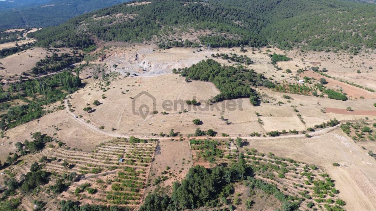 Doğanhisar Kemer Mahallesi'nde Satılık 17.282 M² Tarla - 14