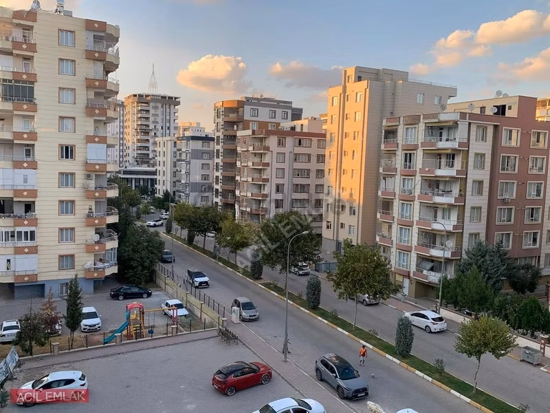 Acil Emlak Farkıyla Atakentte 2+1 Daire - 3