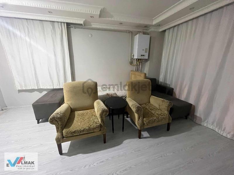 Söğütlüçeşme Mah.de Acil Satılık 1+1 Yüksek Giriş Daire - 3