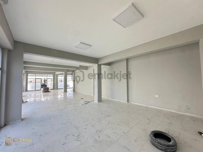 Hanlıköyde 200 M² Geniş Kullanım Alanlı Satılık Dükkan - 6