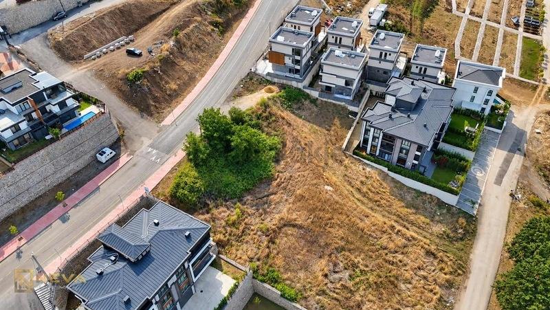 Serdivan İstiklal Mah. Satılık 626 M2 Konut İmarlı Arsa - 5