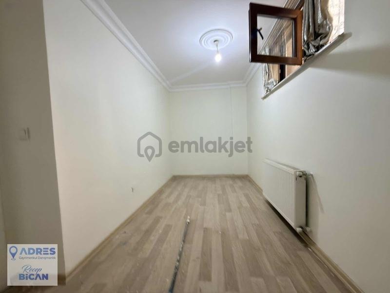 Kağıthane Şirintepe Mah Kiralık 2+1 80m2 Daire - 14