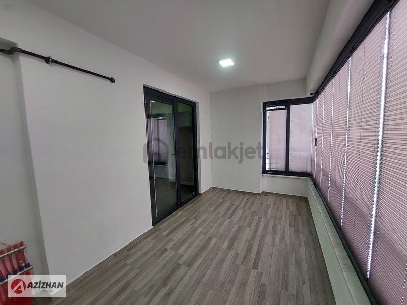 Azizhan'dan Şafak Caddesinde Kiralık 2+1 Daire - 11