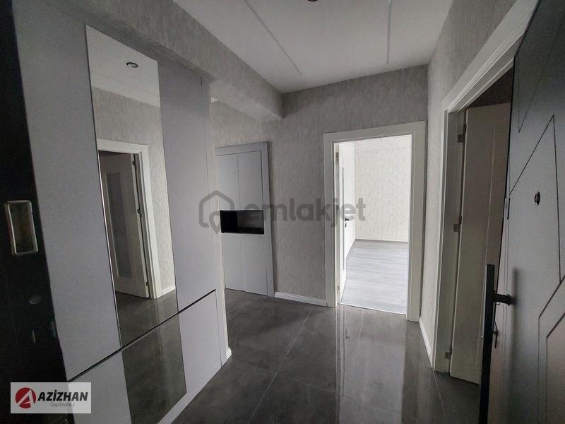 Azizhan'dan Şafak Caddesinde Kiralık 2+1 Daire - 4