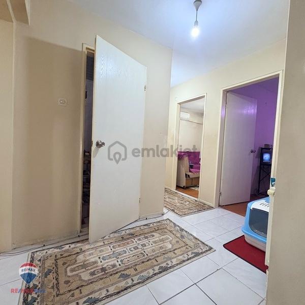 22 Çiğli Yakakent Mah 3+1 Ara Kat Çift Cephe Asansör Çift Balkon - 22