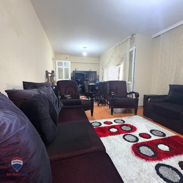 22 Çiğli Yakakent Mah 3+1 Ara Kat Çift Cephe Asansör Çift Balkon - 5