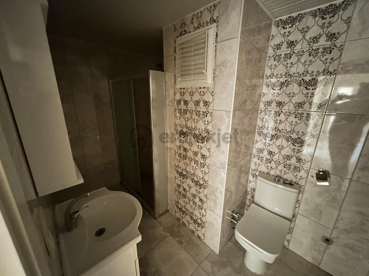Samet Olgun'dan Cadde Cepheli Kiralık 2+1 - 9