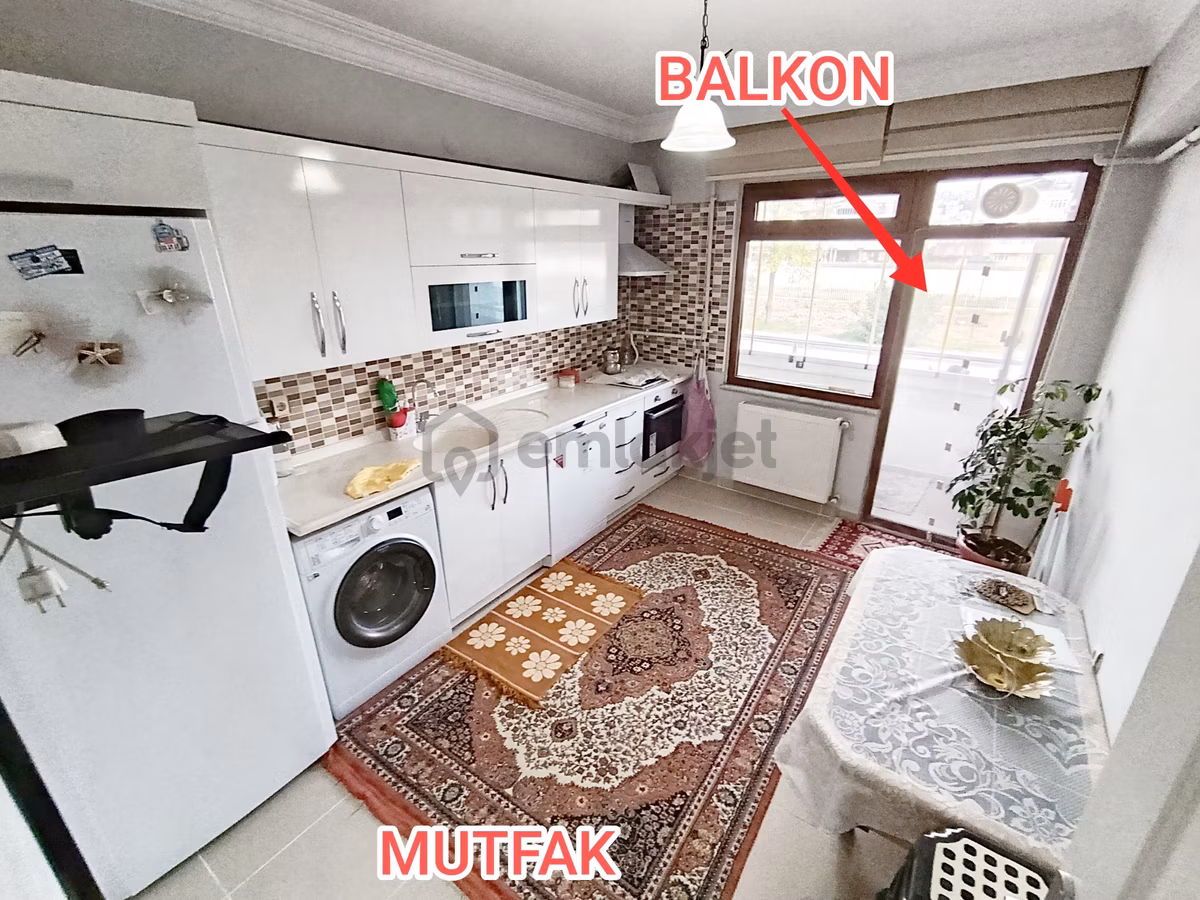 Derebahcede Irmak Caddesi'ne Cephe 3+1 Daire - 12