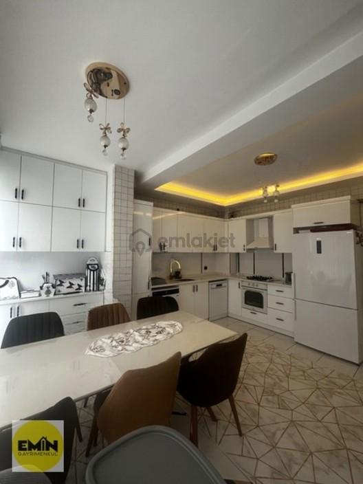 Emin Gyo'dan Gaziosmanpaşa Mahallesinde 4+1 Ters Dubleks Daire
