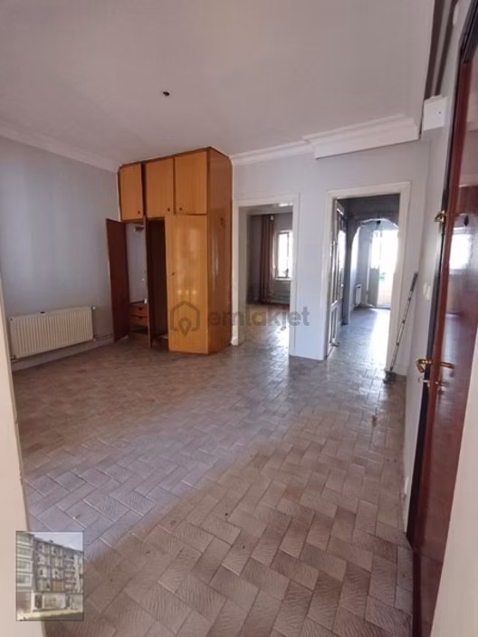 Şeref Emlak'tan İş Yeri Konut - 6