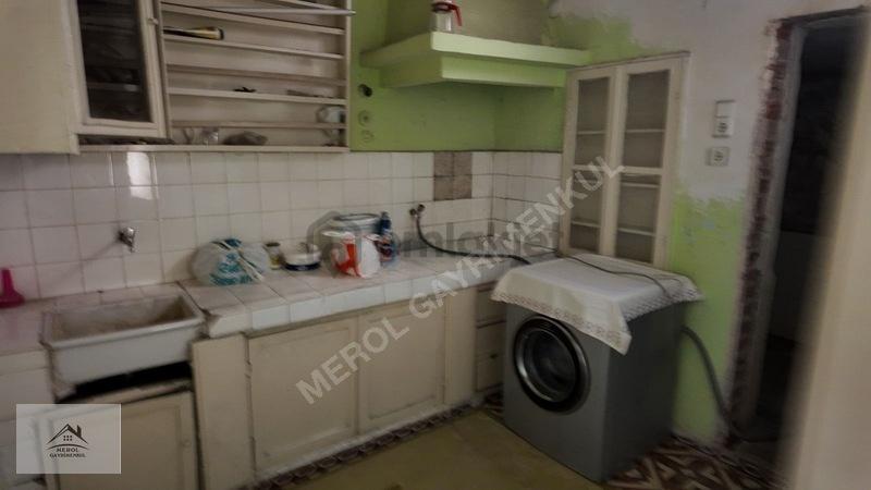 Konak Eşrefpaşa'da Deniz Manzaralı, 391m² Arsaüzerinde 2 Dubleks - 13