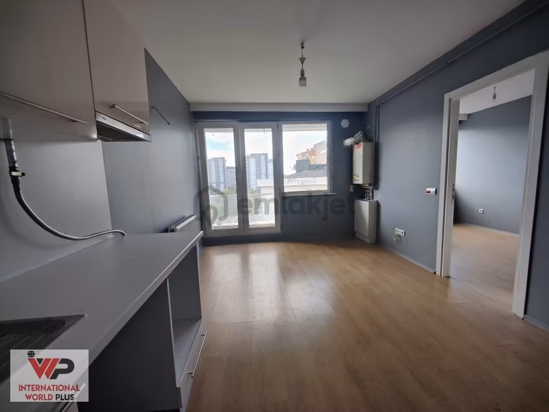 Dumankaya Botanik Sitesinde En Üst Kat 1+1 Batı Cephe