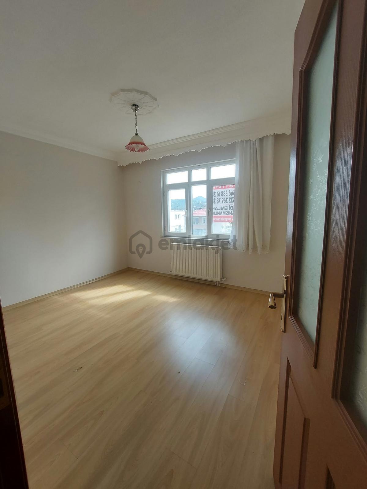 Fibi'den Espiye Üniversite Yanı Deniz Manzaralı 3+1satılık Daire - 8