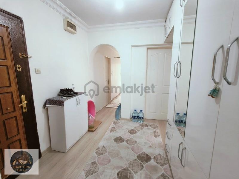 Cantürkten Kök Tapu Merkezde 3+1 - 23