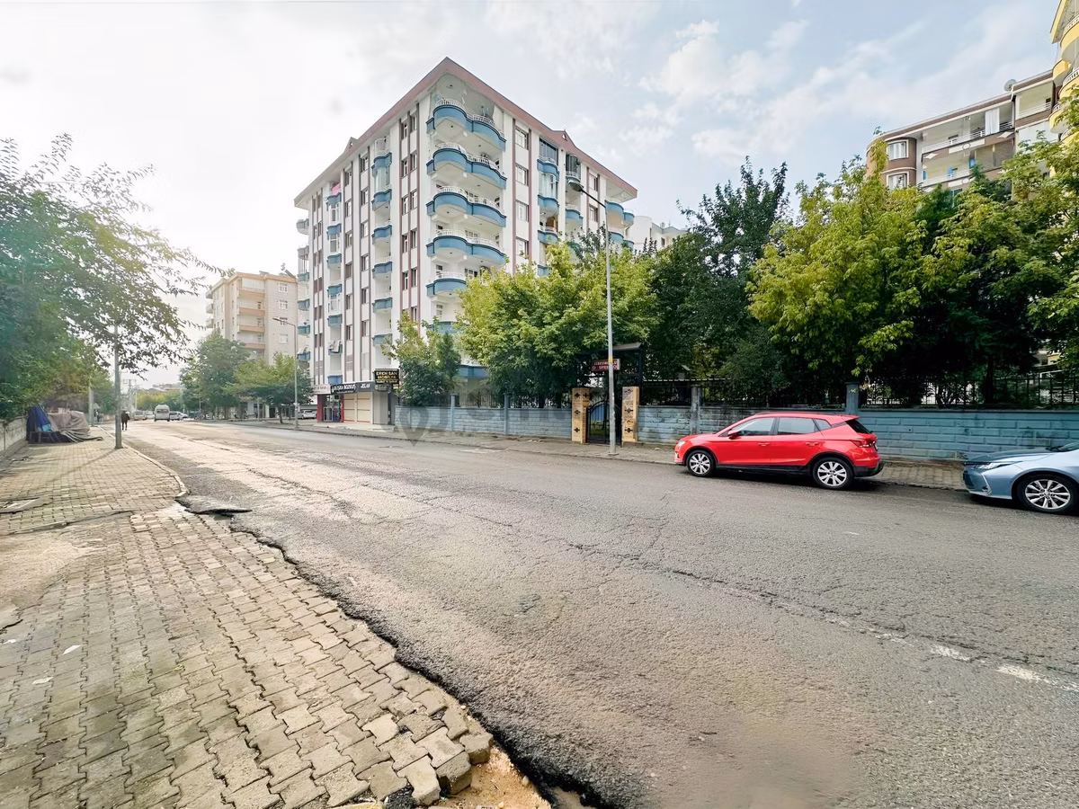 Diclekent Cami Civarında Satılık 3+1 Daire - 28